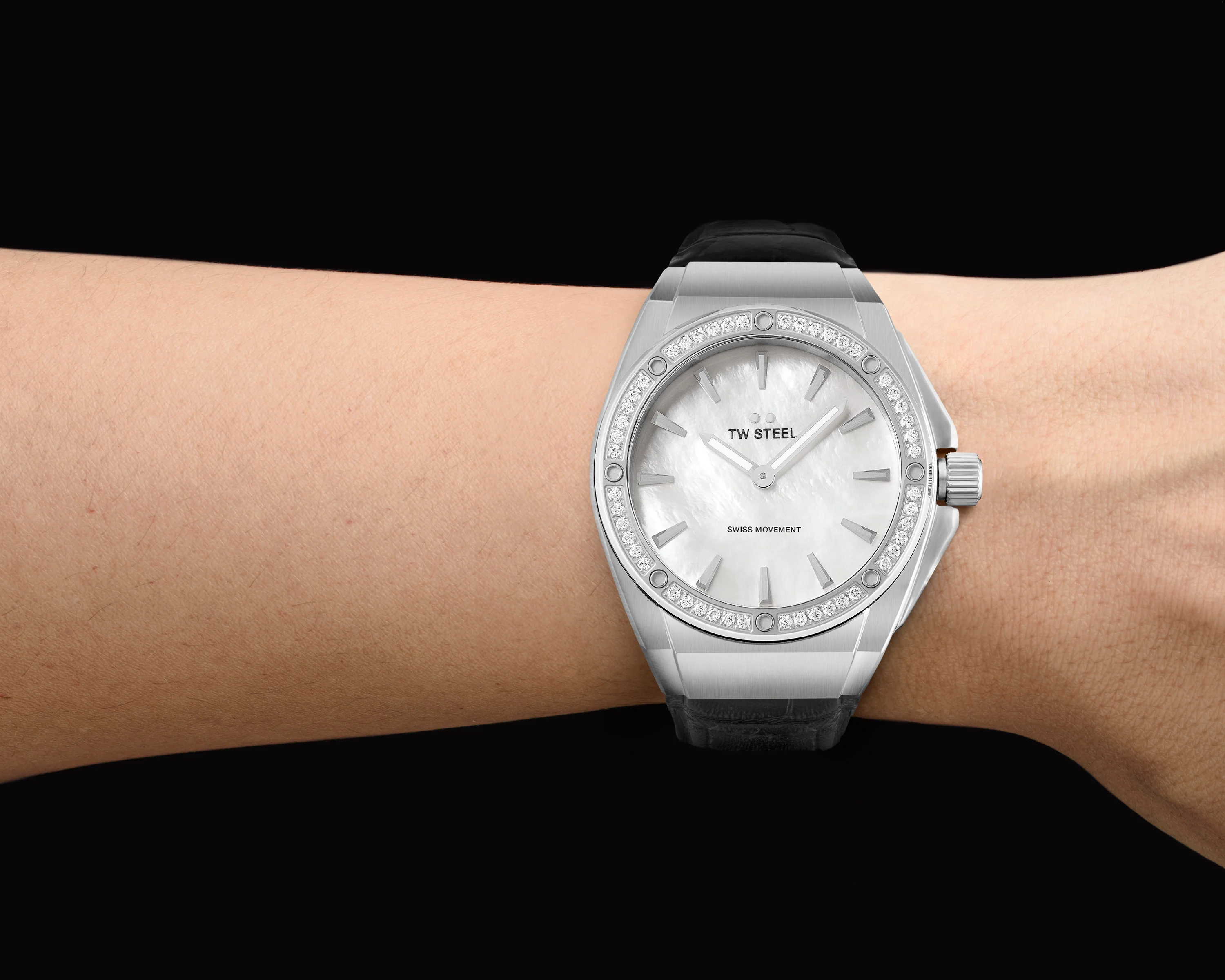 CE4027 - Image 5